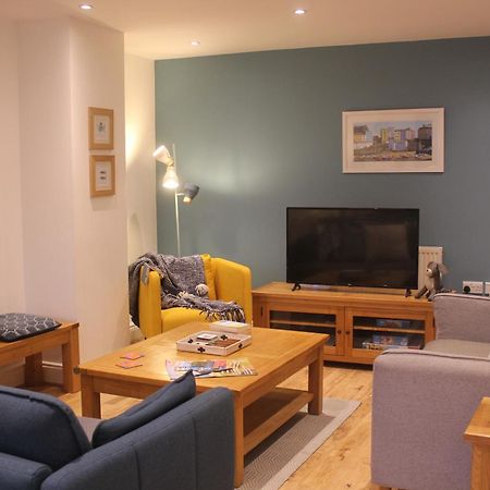 Stylish Flat In Central Tenby & Free Parking 外观 照片