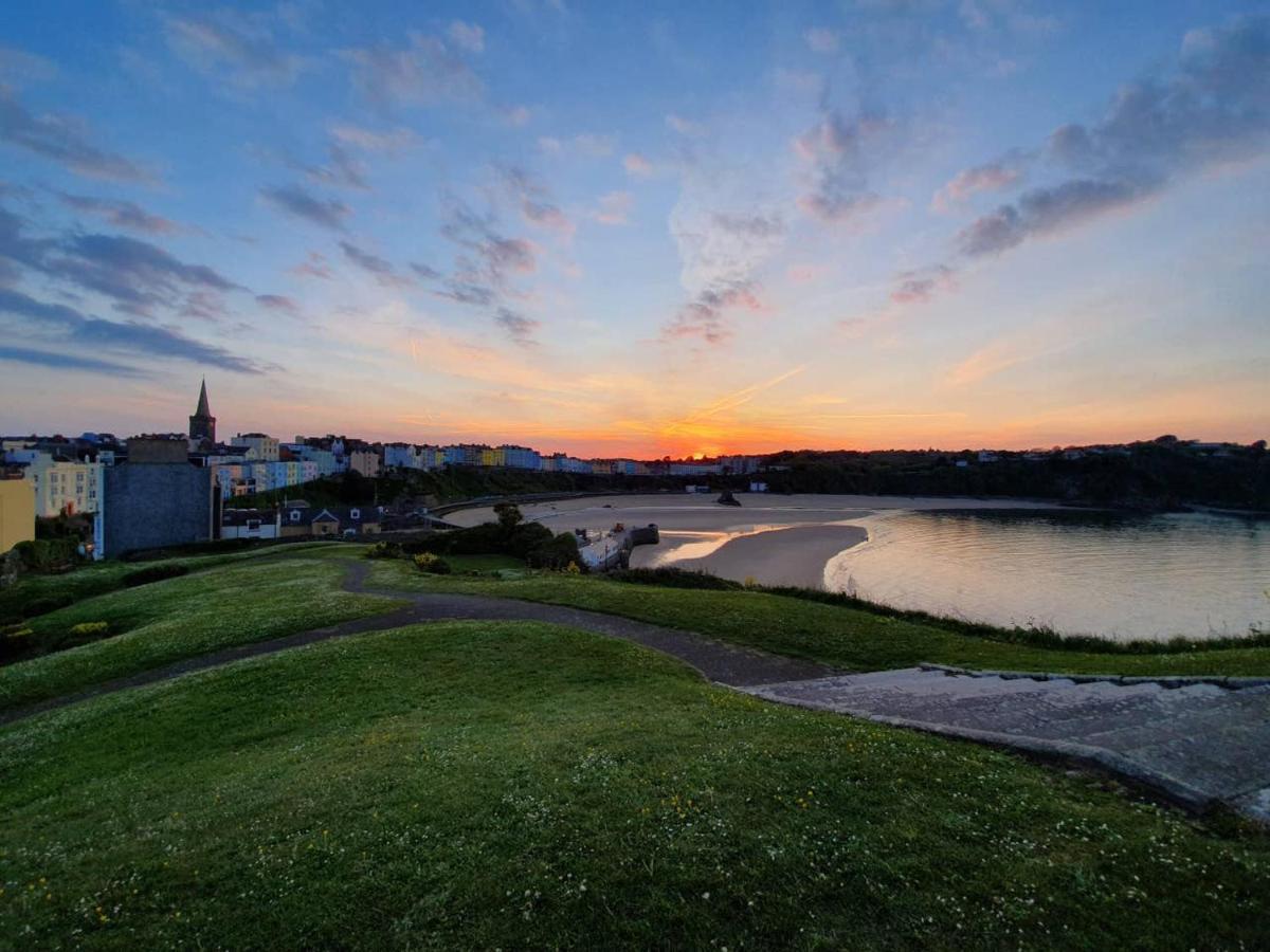 Stylish Flat In Central Tenby & Free Parking 外观 照片