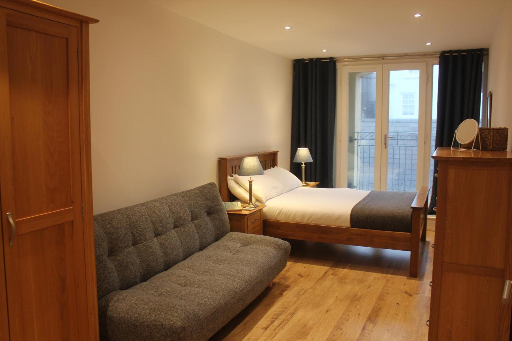 Stylish Flat In Central Tenby & Free Parking 外观 照片